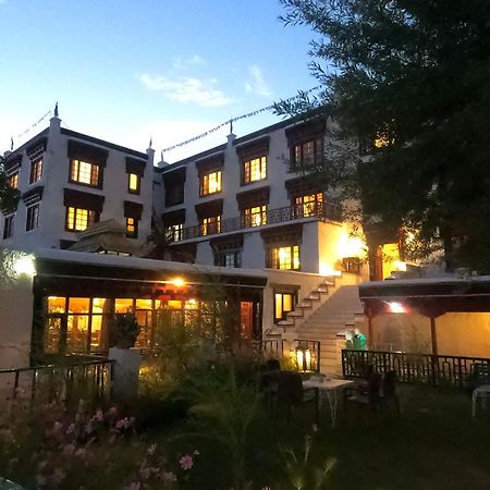 Lharimo Hotel Leh - Ladakh Экстерьер фото