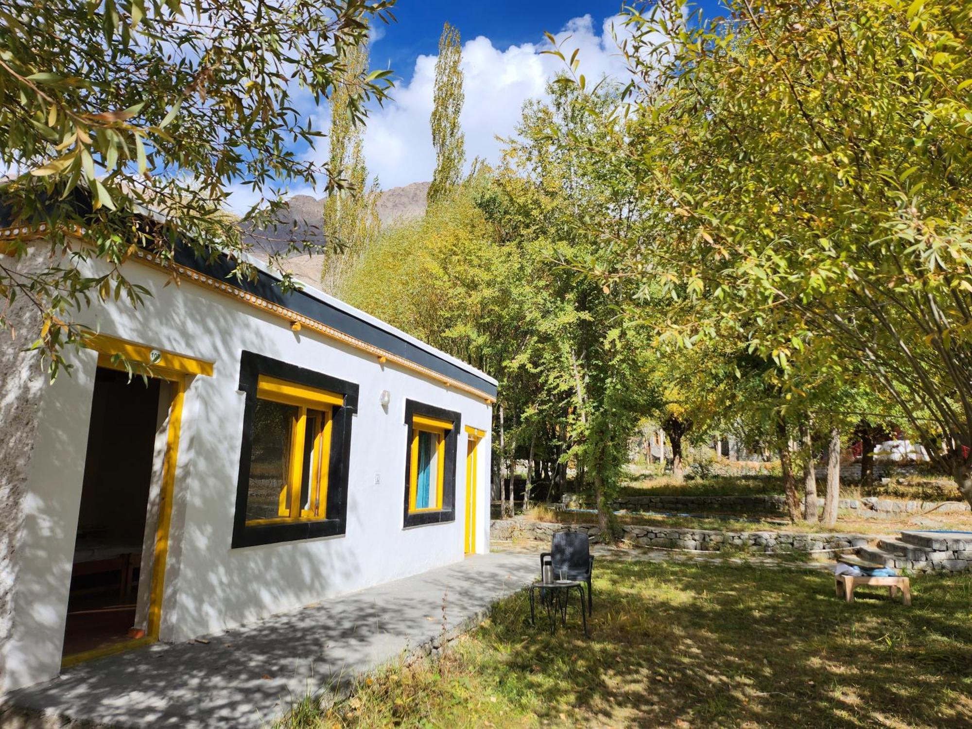 Lharimo Hotel Leh - Ladakh Экстерьер фото