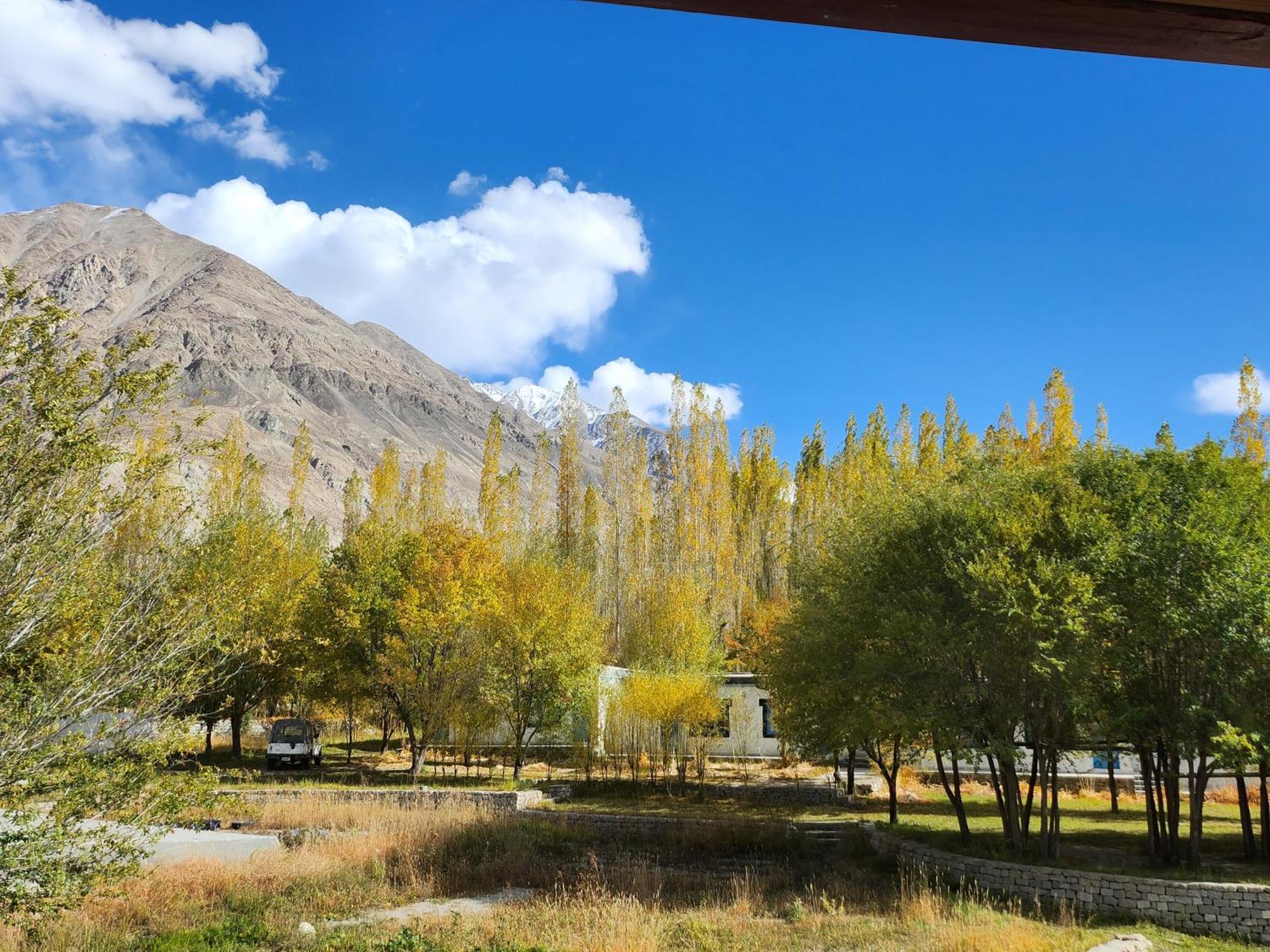 Lharimo Hotel Leh - Ladakh Экстерьер фото