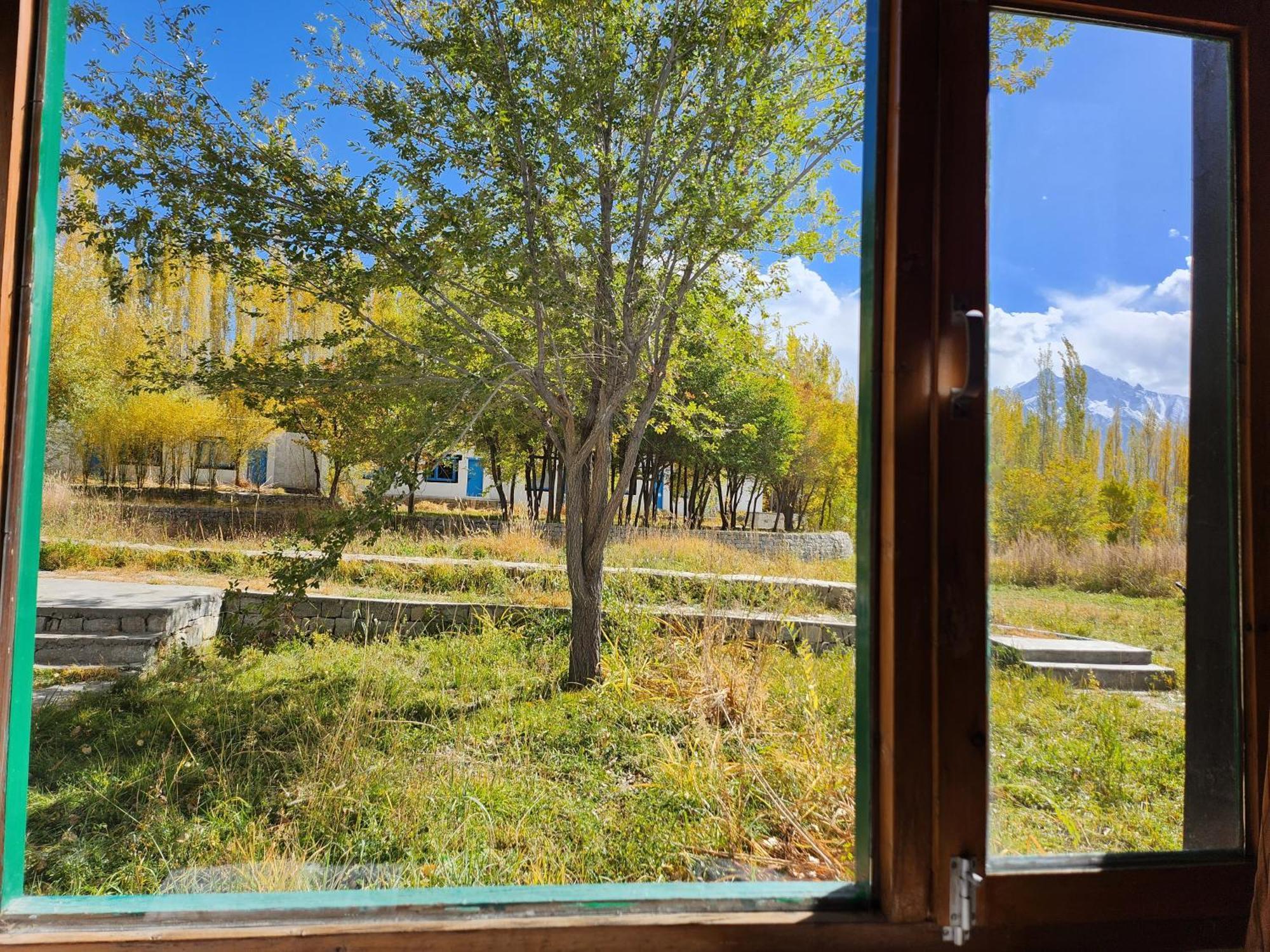 Lharimo Hotel Leh - Ladakh Экстерьер фото