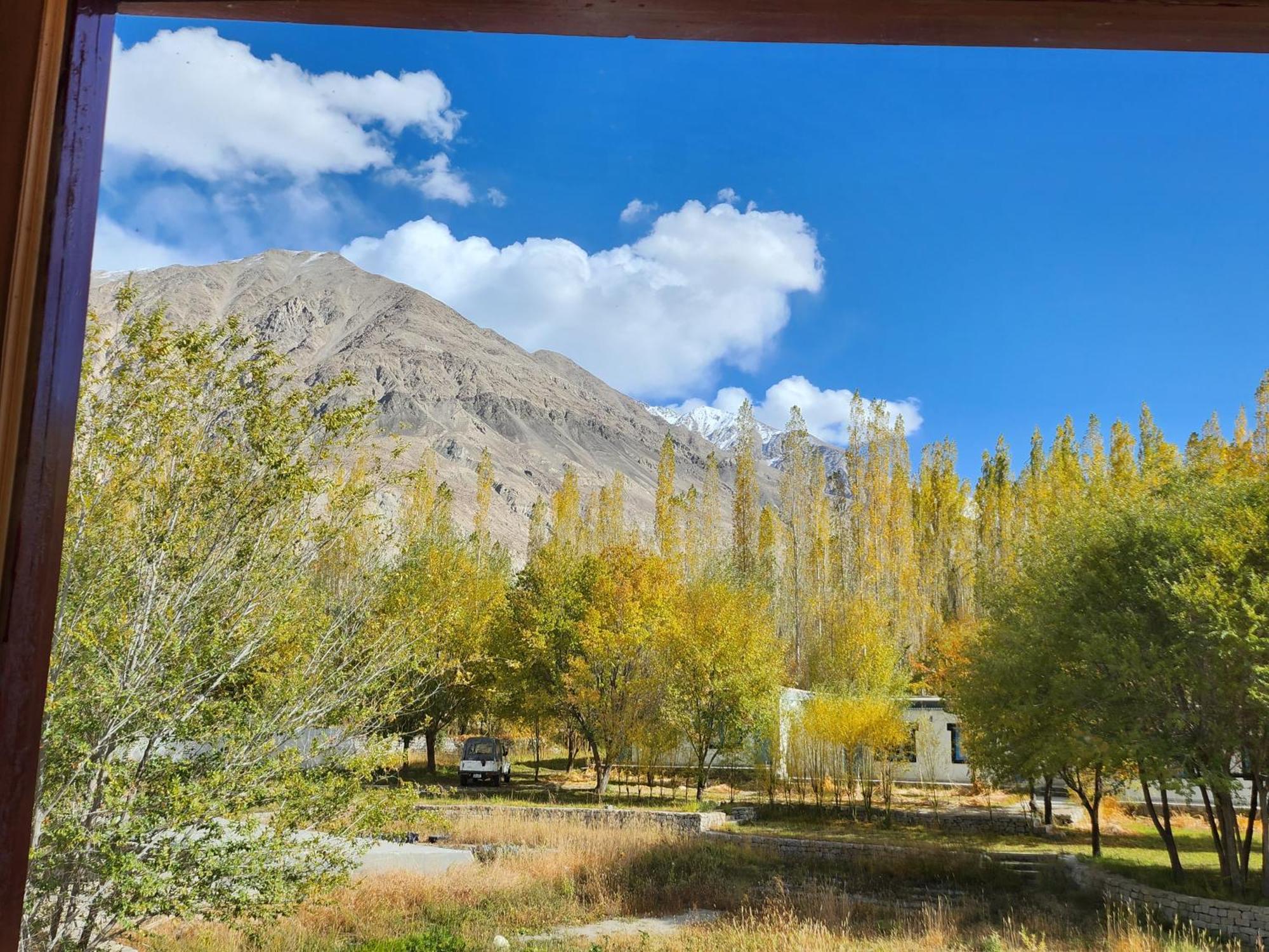 Lharimo Hotel Leh - Ladakh Экстерьер фото