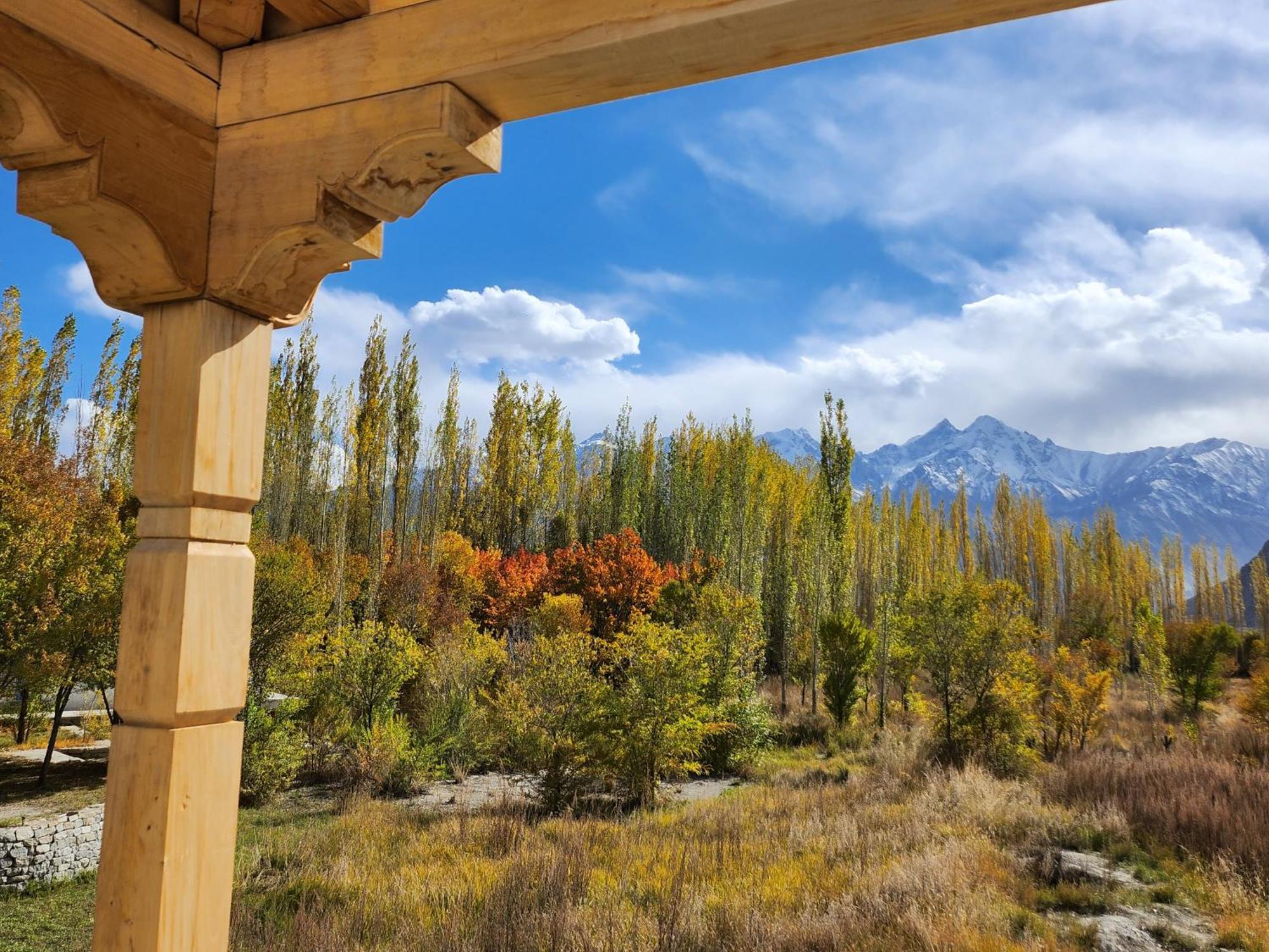 Lharimo Hotel Leh - Ladakh Экстерьер фото